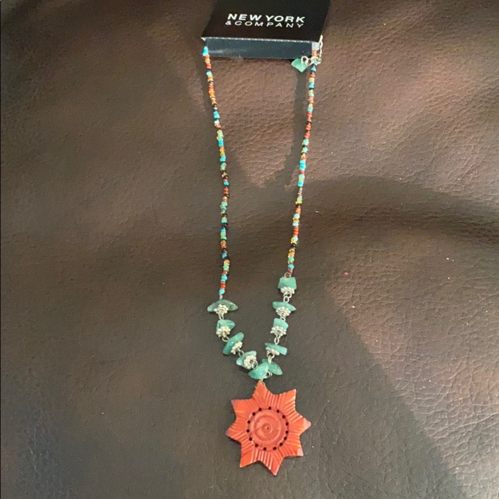 New York and company necklace NWT